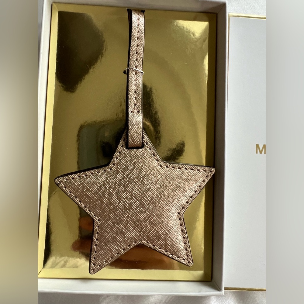 NWT Michael Kors Gold Saffiano Leather Star Shaped Bag Charm
